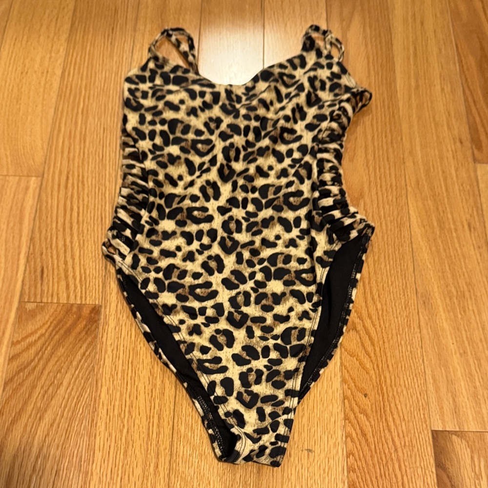 Revamped Leopard Print One Piece Swimsuit
